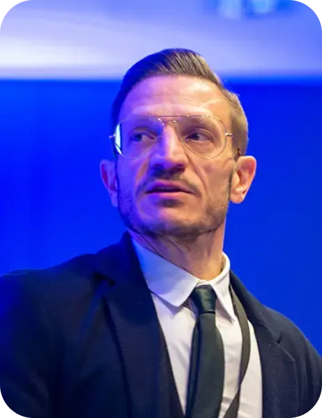 Carlos López-Martínez